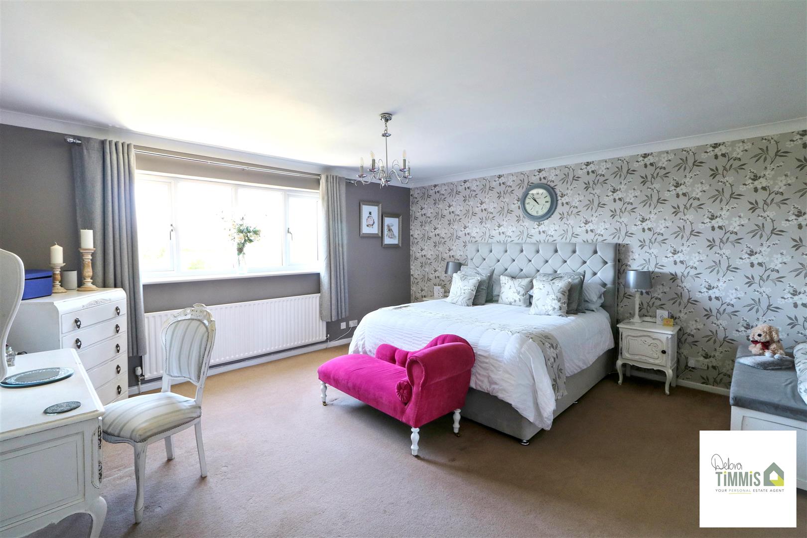 Sandy Hill, Werrington, Stoke-On-Trent